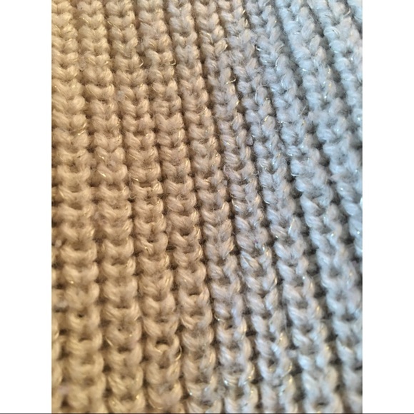 Sweater - Picture 2 of 7